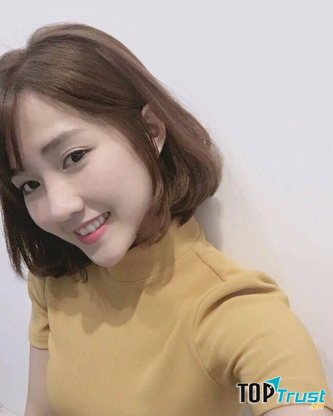 Tóc bob uốn cụp