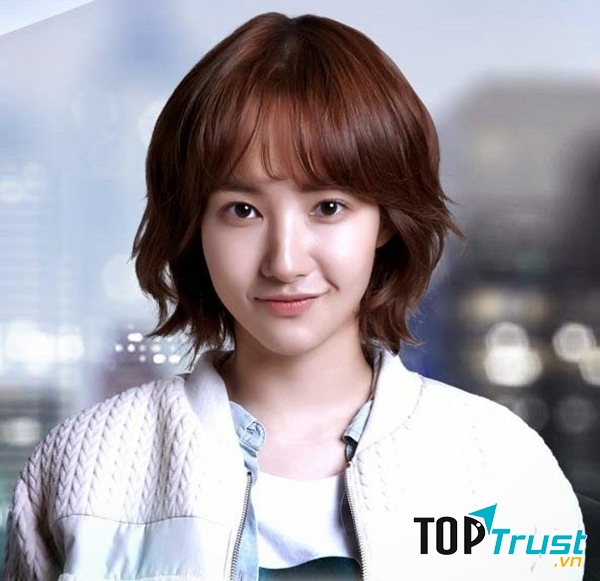 Tóc ngắn cắt lớp