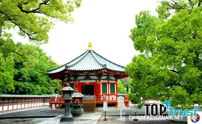 Những ngôi đền là đặc trưng nổi bật ở nơi đây.