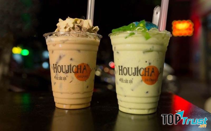 Trà sữa tại quán Houjicha được đánh giá rất tốt
