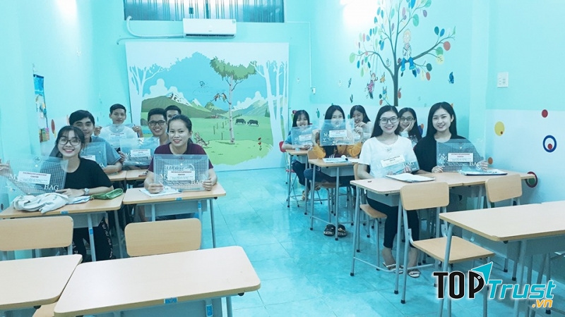 Lớp học tại Trung tâm Ngoại Ngữ CIC