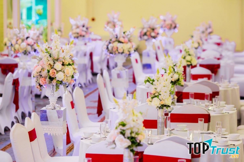 Trung tâm tổ chức Hội nghị sự kiện và Tiệc cưới Diamond Palace