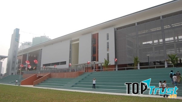 Trường THPT chuyên Amsterdam (Hà Nội)