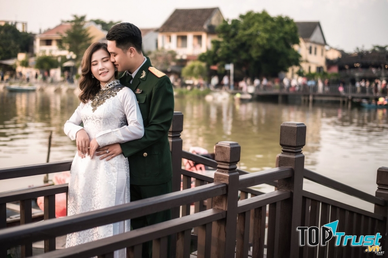 Trang phục sang trọng và đẹp