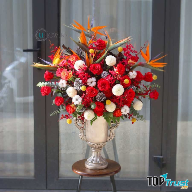 Rực rỡ, kiêu sa