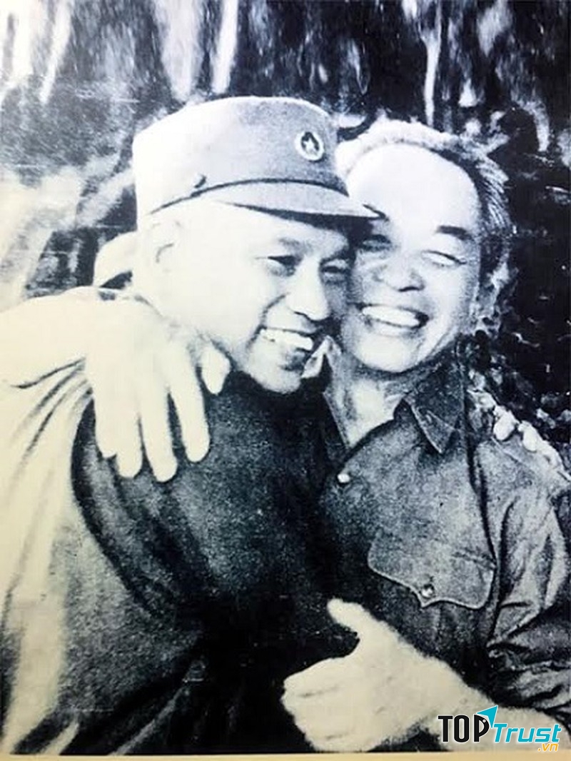 Đại tướng Văn Tiến Dũng