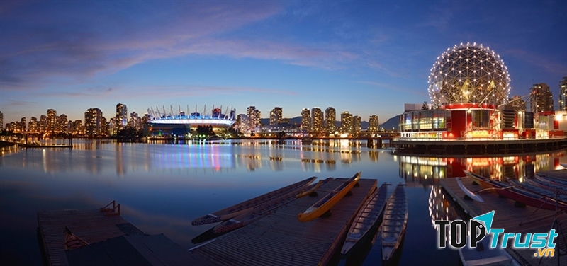 Một góc thành phố duyên hải Vancouver.