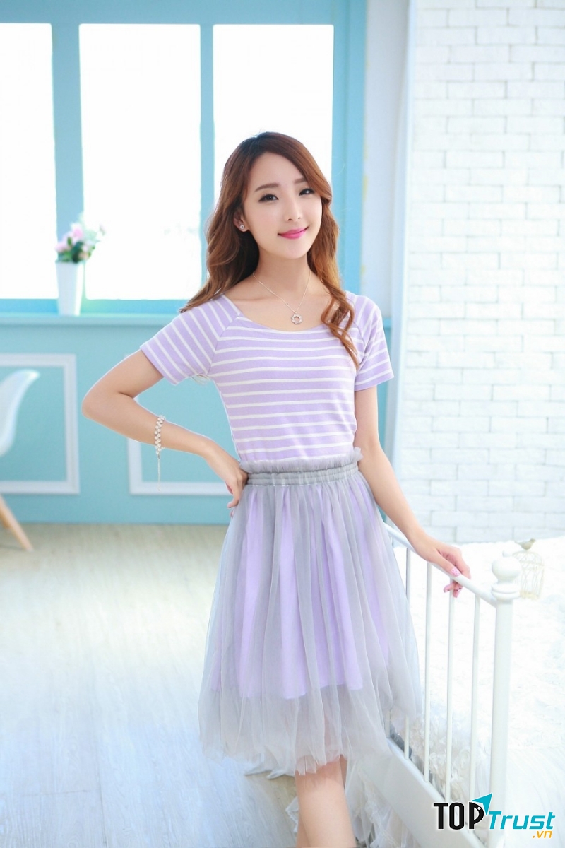 Chân váy tutu và áo phông đơn giản