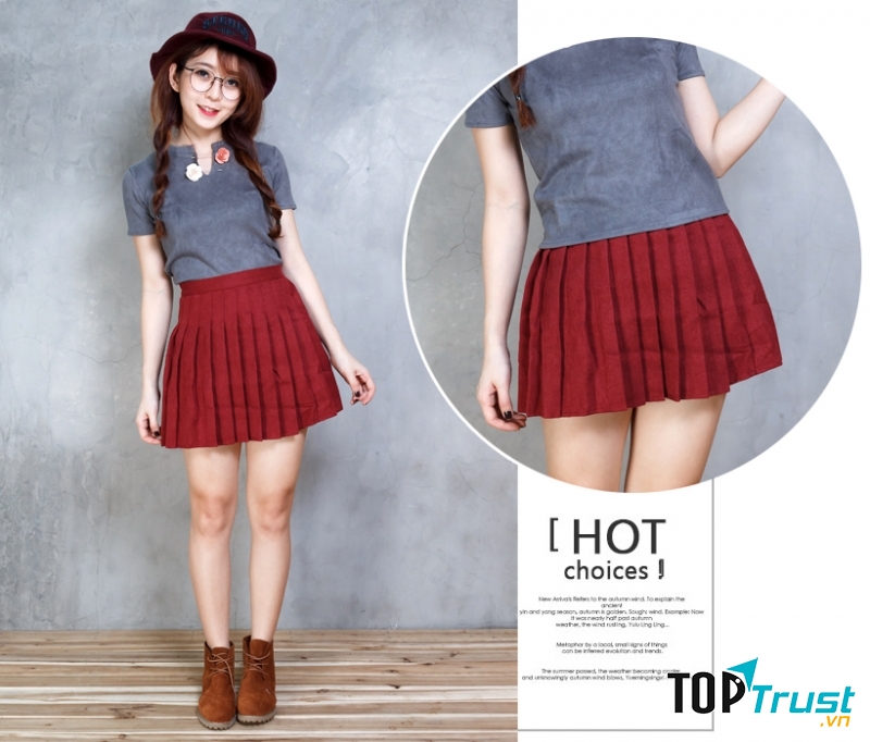Mix chân váy xếp li với áo phông