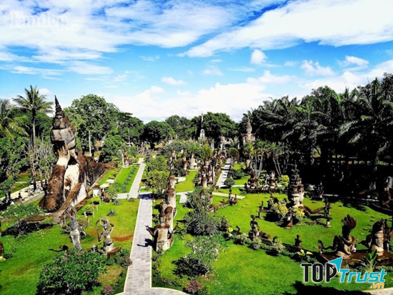 Vườn tượng Phật