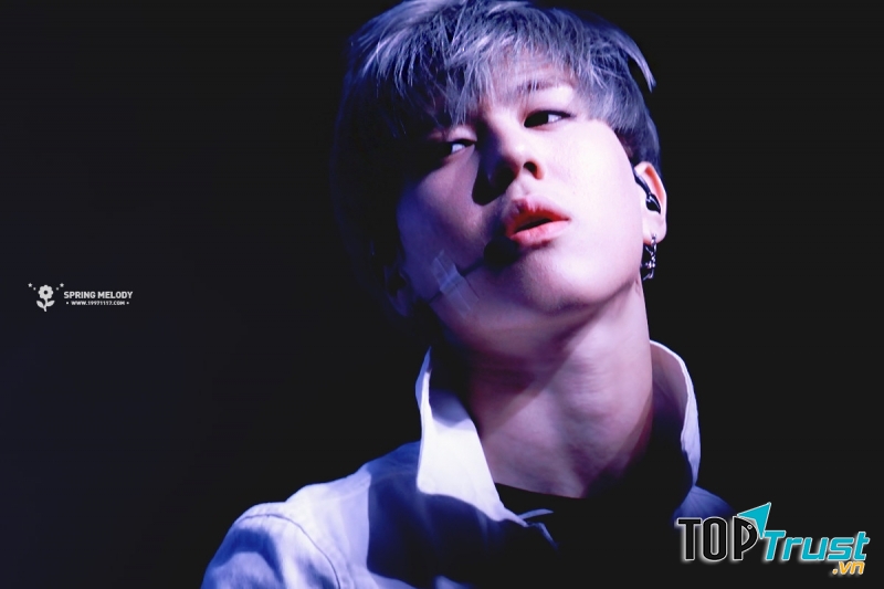 Vương Gia Nhĩ - Đấu kiếm