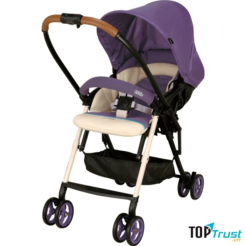 Xe đẩy trẻ em Combi