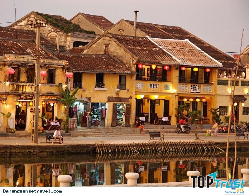 Ngắm phố cổ Hội An