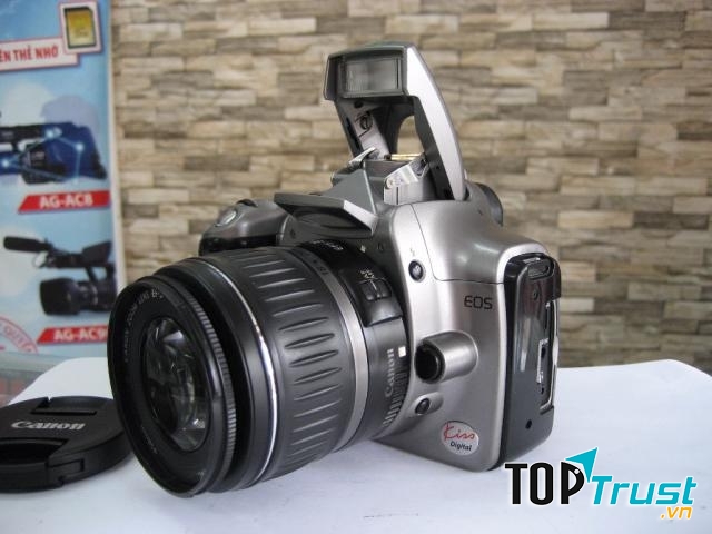 Canon EOS 300 - máy ảnh được ưa chuộng nhất