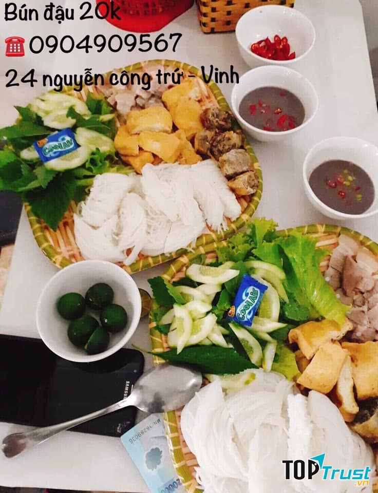 Món bún đậu hấp dẫn tại quán