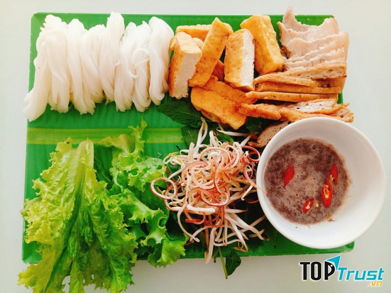 Bún Chả Bà Chằn