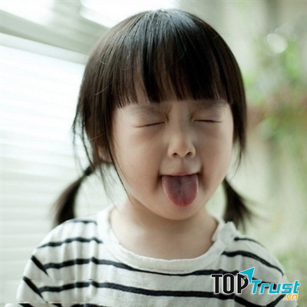 Cô em gái hiếu động mà dễ thương.