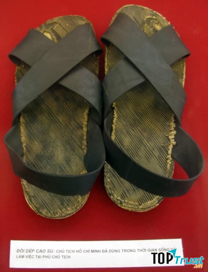 Câu chuyện kể về đức tính giản dị của chủ tịch Hồ Chí Minh cùng bài học ý nghĩa nhất