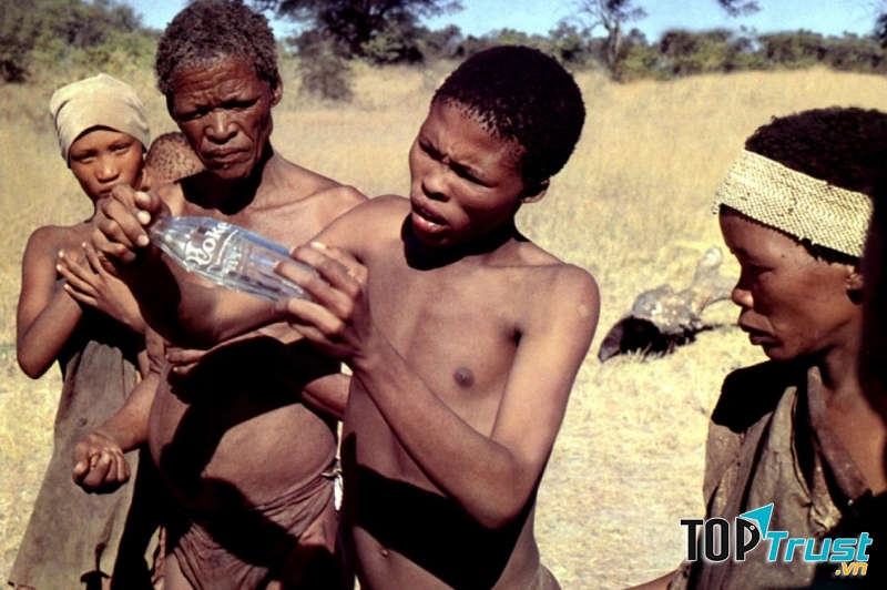 Đến Thượng đế cũng phải cười ( The Gods Must Be Crazy)