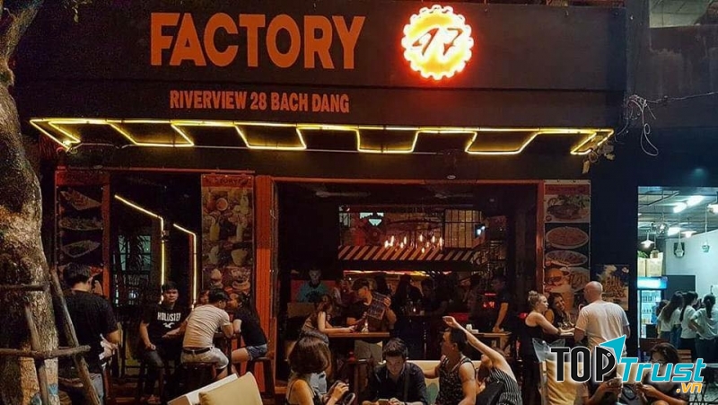 Không gian được thiết kế phóng khoáng, phong cách Tây Âu của Factory 47 Riverview.