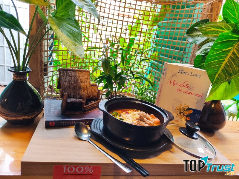 100% - Food & Drink
