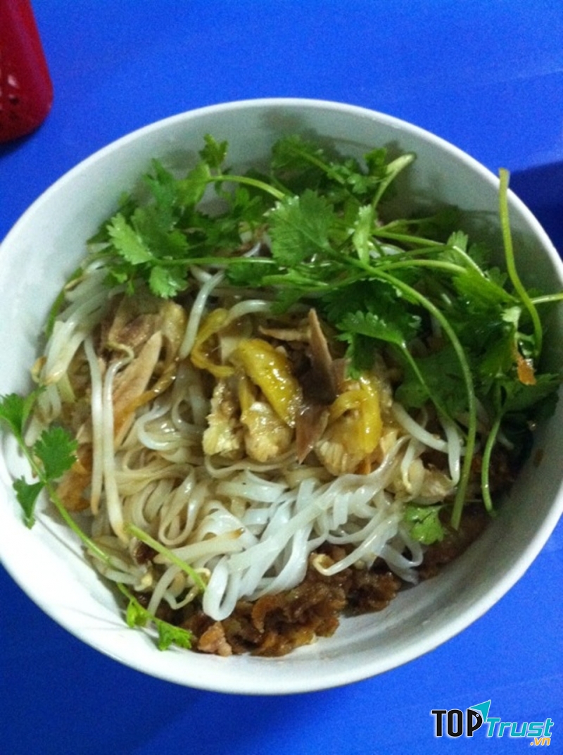 Phở trộn Hạnh Xích-Lãn Ông