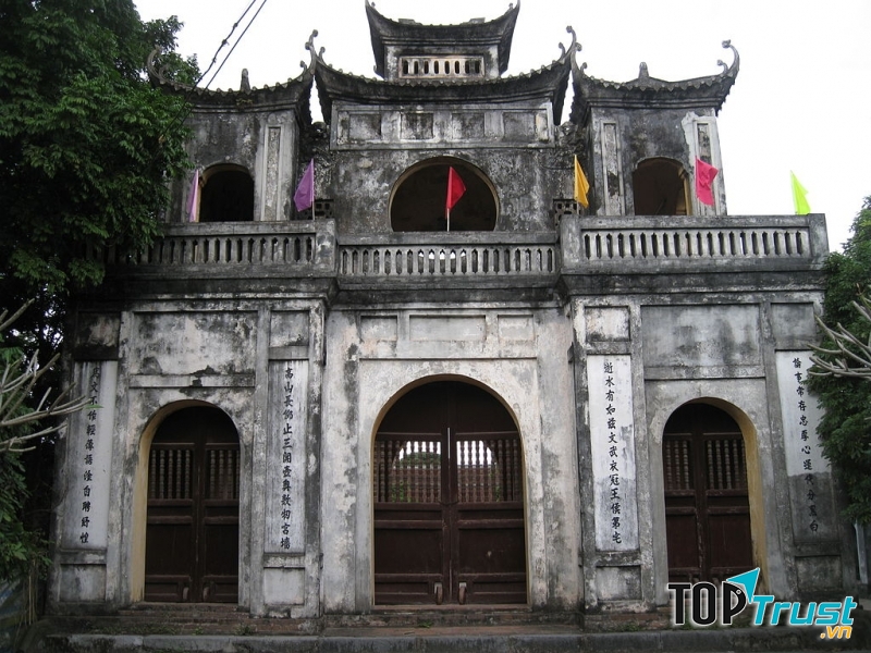 Văn miếu Xích Đằng