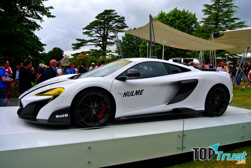 2015: McLaren 675LT