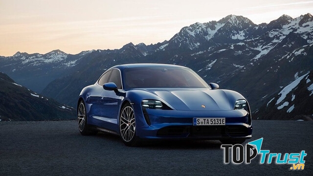 2019: Porsche Taycan Turbo S