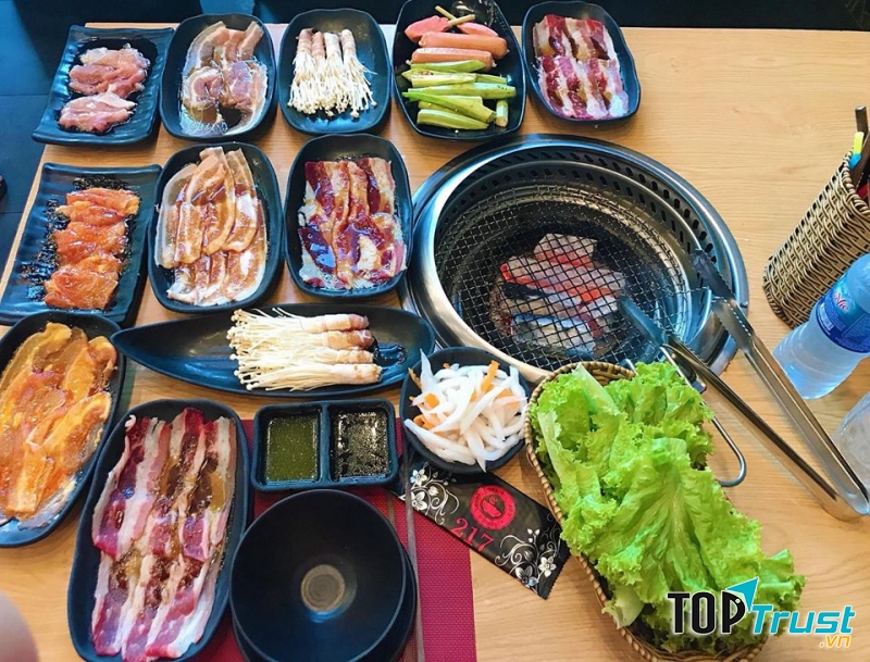 Nướng tại 217 Buffet Lẩu & Nướng