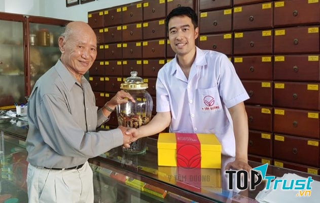 sự tận tình của dược sĩ