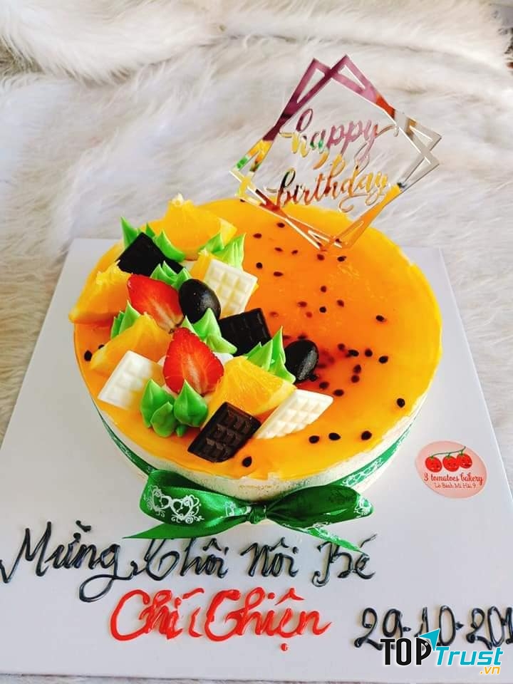 3 tomatoes bakery