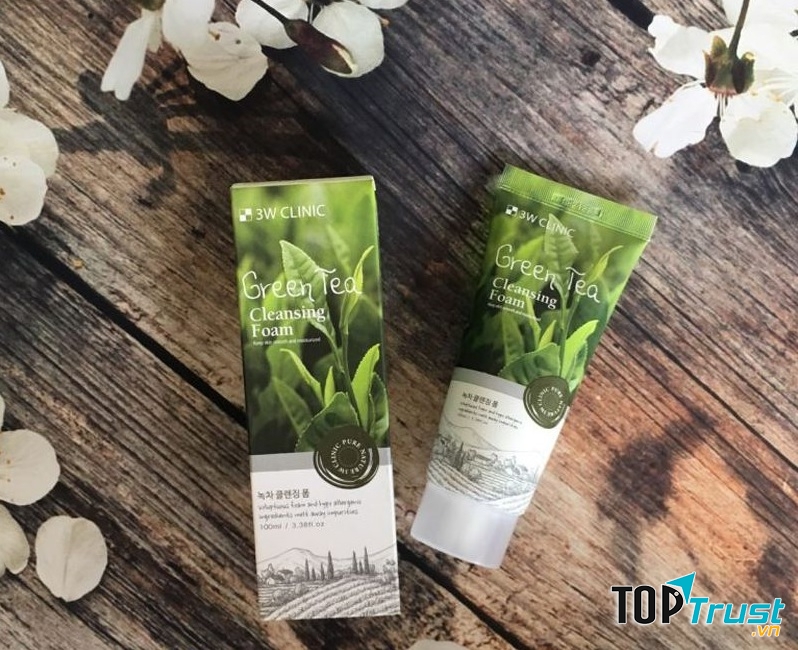 3W Clinic Green Tea Cleansing Foam
