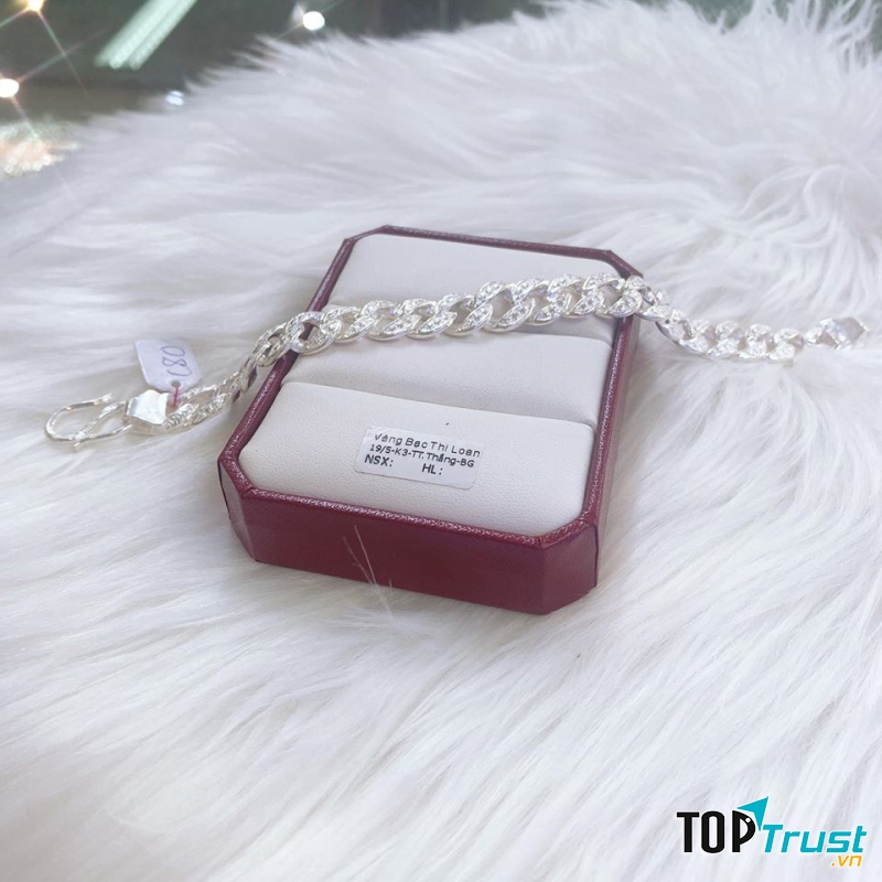 VÀNG BẠC THI LOAN