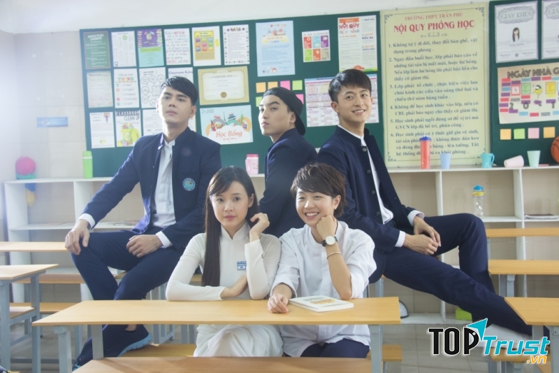 Dàn diễn viên phim 4 năm, 2 chàng, 1 tình yêu