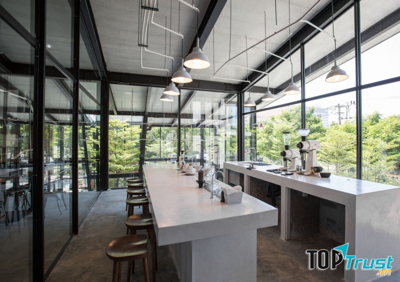 Không gian sang trọng và thoáng mát