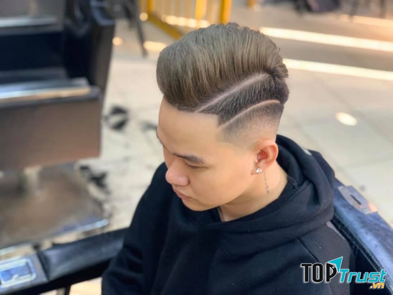 47 HAIR SALON