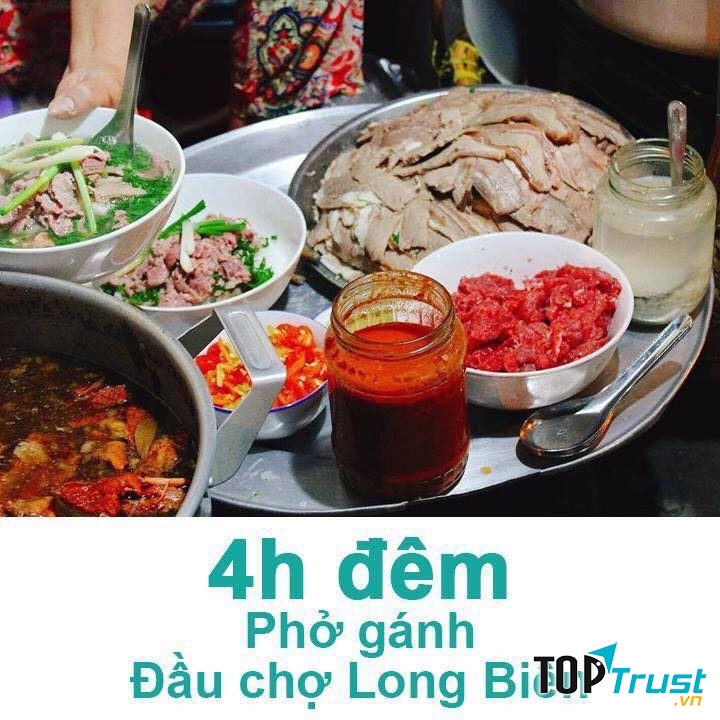 Phở gánh đầu chợ Long Biên