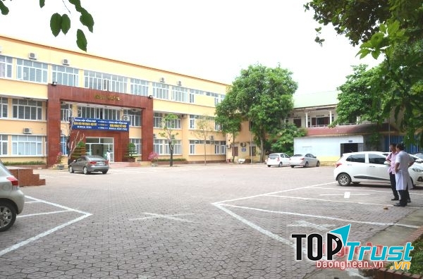 Khuôn Viên của Bệnh Viện đa khoa thành phố Vinh