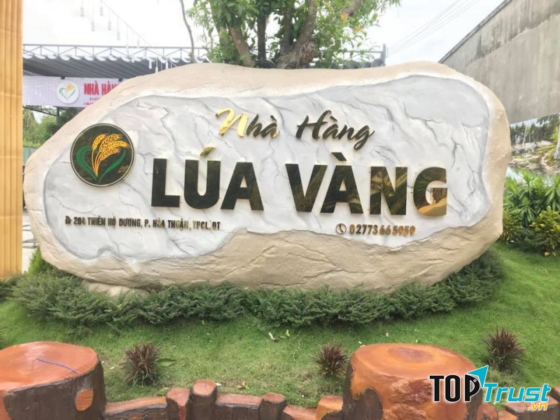 Nhà hàng Lúa Vàng