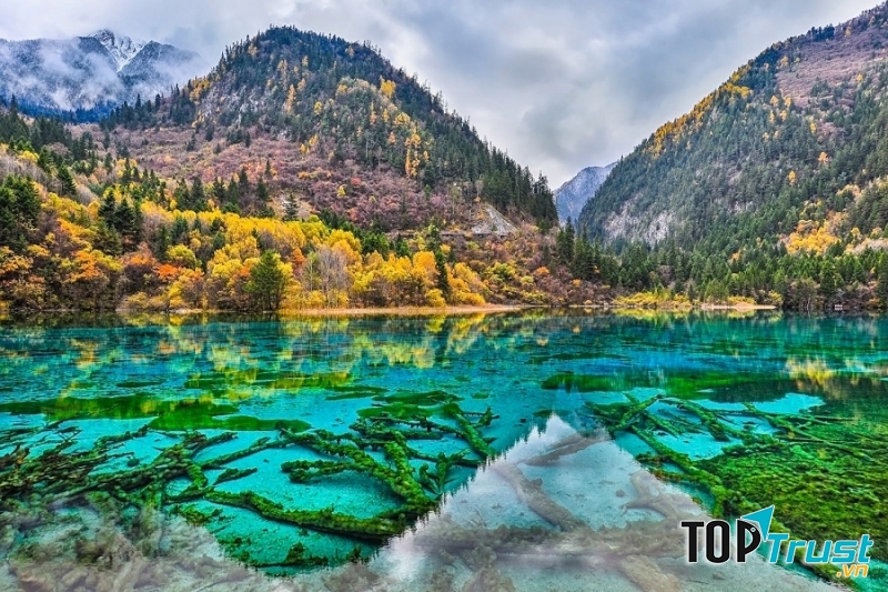 Hồ Ngũ Hoa, Tứ Xuyên, Trung Quốc