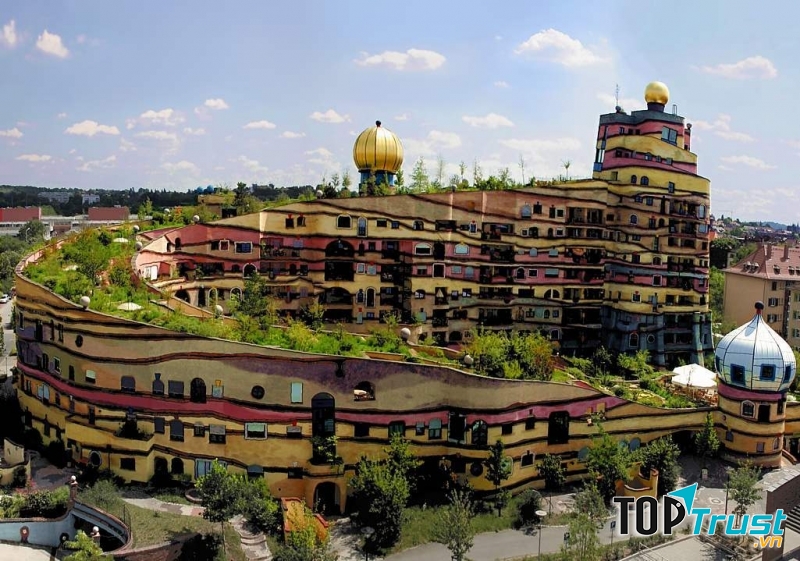 Tòa nhà Hundertwasser