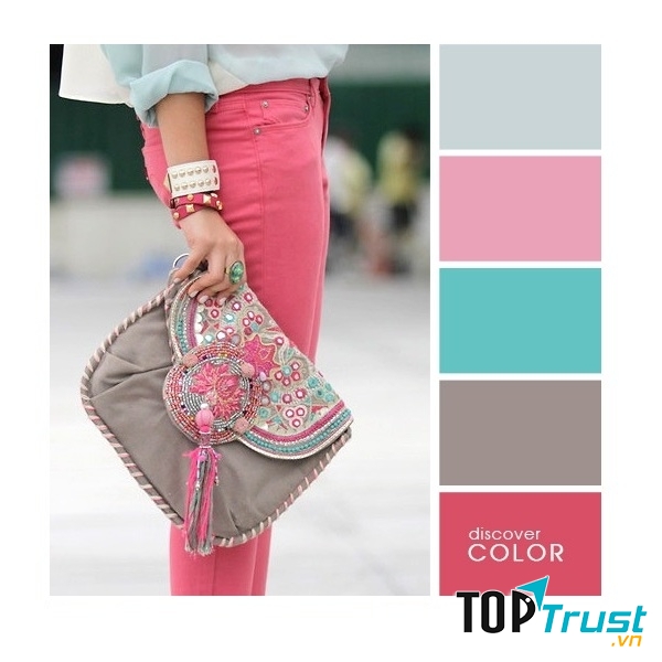 Gợi ý phối màu trang phục: Xanh xám - hồng nhạt - xanh ngọc - hồng dâu.