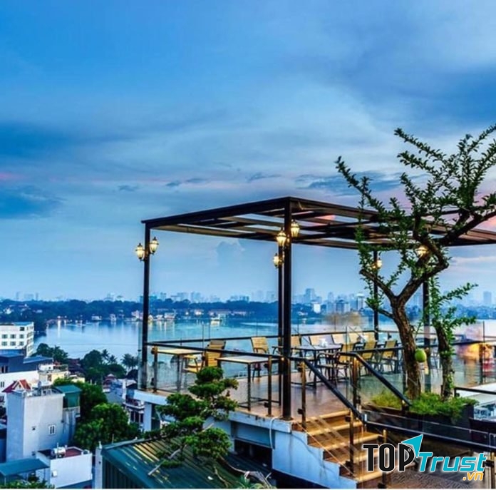 6 Degree Cafe chắc chắn sẽ là một nơi hẹn hò lý tưởng mà phái đẹp trong ngày 8/3