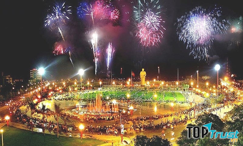 Quảng trường Hồ Chí Minh