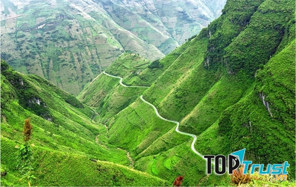 Mã Pí Lèng ở Việt Nam