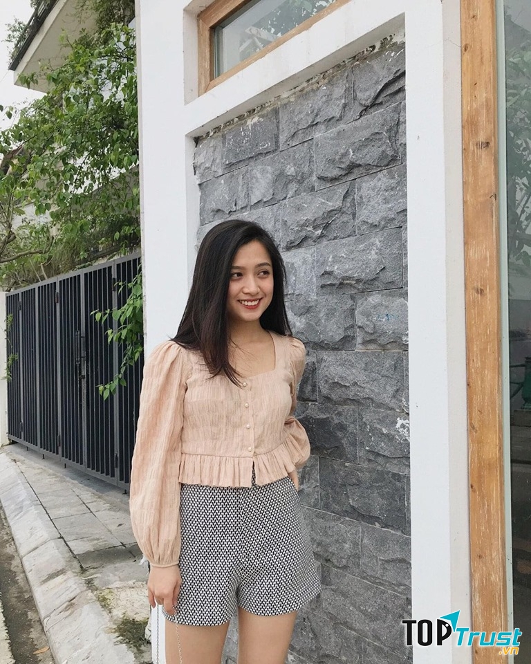 LIBÉ Workshop  - shop bán quần short nữ đẹp và chất lượng nhất TP. HCM