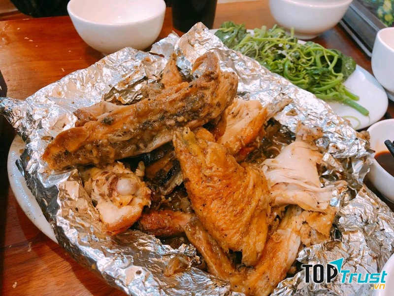 Nhà hàng Già Bản