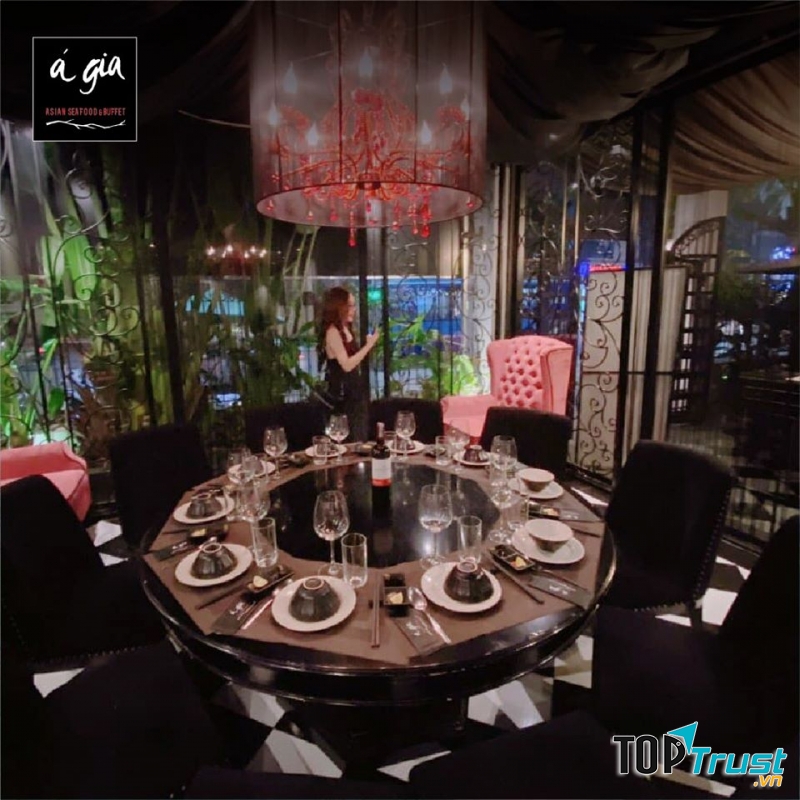 Nổi bật với không gian đậm chất Á Đông