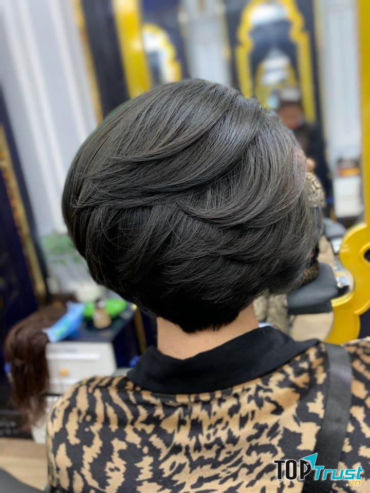 A Huy HairDesign